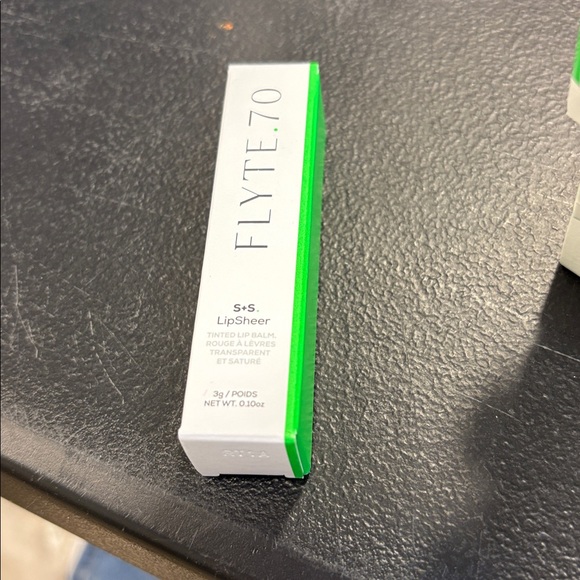 S+S.LipSheer Oh L’ Amour - Picture 5 of 5